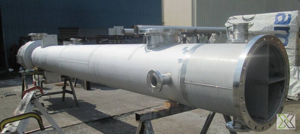 Vertical Heat Exchanger 20 Dia 576 M 304Lss Full Vacuum Bar G - Main Image